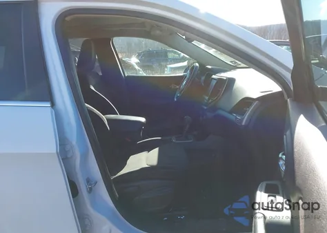 2015 Jeep Cherokee Latitude from USA, damaged, VIN 1C4PJMCB7FW504535